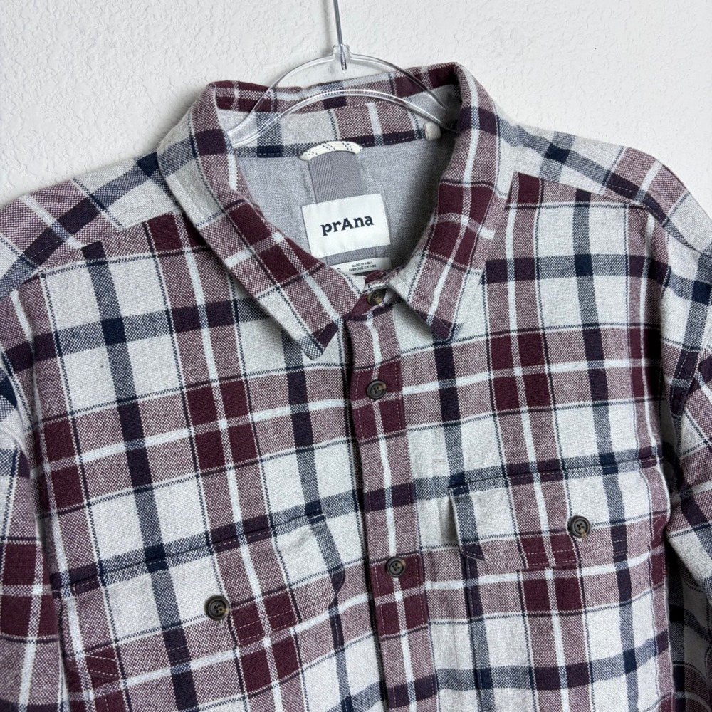 Prana Wedgemont Organic Cotton Flannel Shirt Mens XL Light Grey Heather Plaid